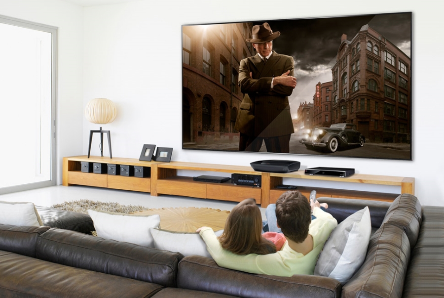 90 Inch Tv In Living Room