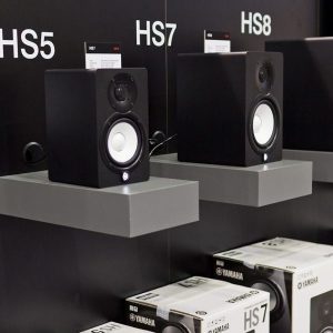 Yamaha hs7 vs hs8
